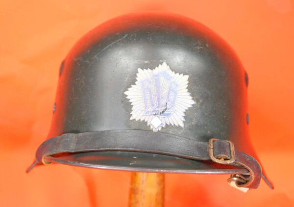 früher Reichsluftschutzbund (RLB) M34 Stahlhelm der Luftschutzpolizei - SELTEN