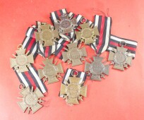 10 x Ehrenkreuz f&uuml;r Frontk&auml;mpfer 1914-1918 am Band