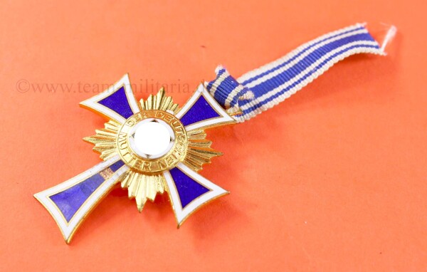 Ehrenkreuz der Deutschen Mutter in Gold - Mutterkreuz