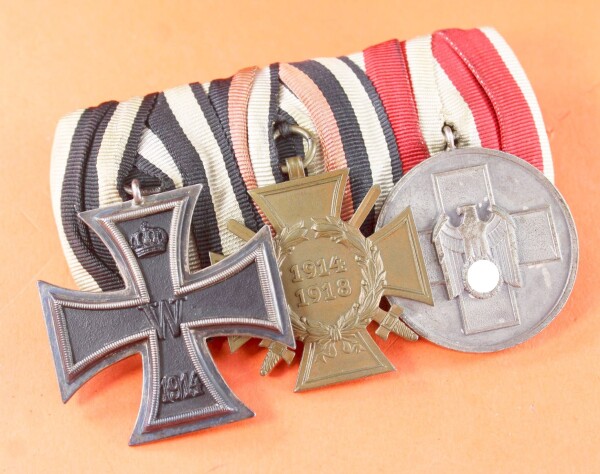 3-fach Ordensspange EK2 1914, FKEK und Medaille Deutsche Volkspflege