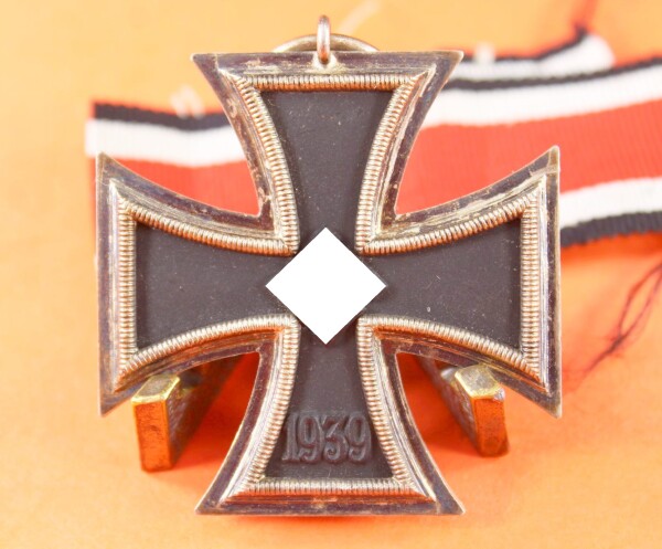 Eisernes Kreuz 2.Klasse 1939 (65) mit Band