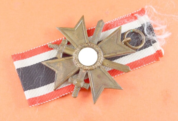 Kriegsverdienstkreuz 2.Klasse 1939 mit Schwertern am Band