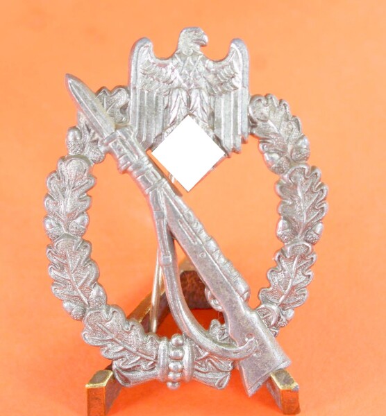 Infanteriesturmabzeichen in Silber (Pillow Crimp) - TOP CONDITION